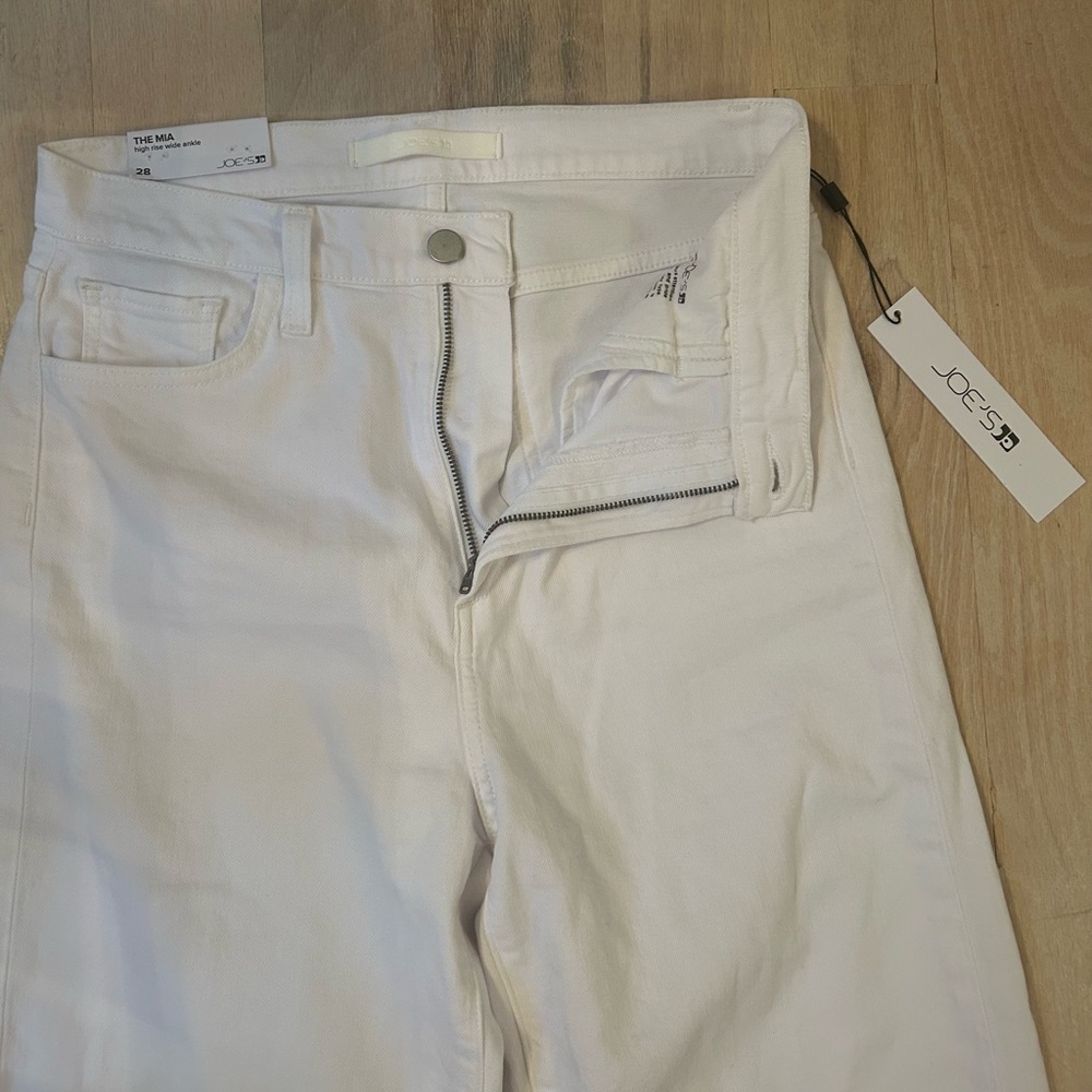 NWT Joe’s jeans Mia ankle white size 28